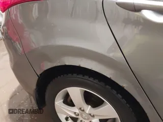 2013 Hyundai Elantra Limited с VIN 5NPDH4AE0DH401665, выставлен на аукционе IAAI как лот 41752543 с пробегом 137 661 миль миль и . История ставок и продаж доступна на DreamBid. Изображение 18.