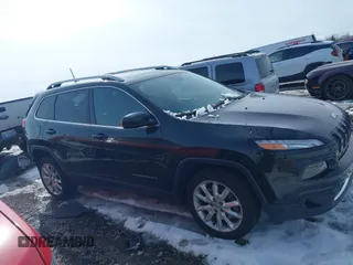 2016 Jeep Cherokee Limited with VIN 1C4PJLDS3GW374084, listed as a IAAI auction lot 41646098 with 112,510 mi miles. Bid and sale history available at carsss.com. Image 14.