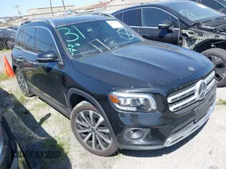 2020 Mercedes-Benz GLB 250 z VIN WDC4M4HBXLW008475, wystawiony jako IAAI lot #41803766 z przebiegiem 44 526 mil mil oraz . Historia ofert i sprzedaży dostępna na DreamBid. Obrazek 1.