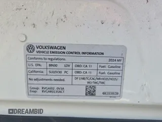 2024 Volkswagen Tiguan SE с VIN 3VV3B7AX4RM085495, выставлен на аукционе IAAI как лот 42796456 с пробегом 34 680 миль миль и . История ставок и продаж доступна на DreamBid. Изображение 51.