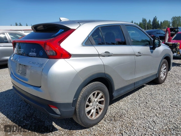 2019 Mitsubishi Eclipse Cross ES с VIN JA4AS3AA5KZ024391, выставлен на аукционе IAAI как лот 42424061 с пробегом 74 191 миль миль и . История ставок и продаж доступна на DreamBid. Изображение 4.