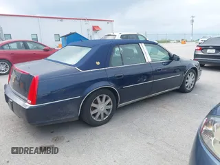 2007 Cadillac DTS Luxury I with VIN 1G6KD57Y47U201637, listed as a IAAI auction lot 42104749 with 203,485 mi miles and . Bid and sale history available at DreamBid. Image 4.