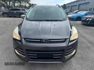 2016 Ford Escape SE with VIN 1FMCU0GX4GUC35892, listed as a Copart auction lot 88822335 with 55,768 mi miles and Non Repairable. Bid and sale history available at carsss.com. Image 5.