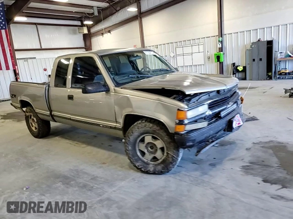 1998 Chevrolet Silverado 1500 with VIN 2GCEK19R9W1105382, listed as a Copart auction lot 87264814 with 290,006 mi miles and Salvage Title. Bid and sale history available at DreamBid. Image 10.