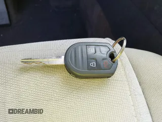 2013 Ford Explorer с VIN 1FM5K7B82DGB37588, выставлен на аукционе IAAI как лот 42292308 с пробегом 265 420 миль миль и . История ставок и продаж доступна на DreamBid. Изображение 11.