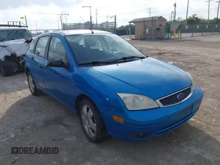 2007 Ford Focus S with VIN 1FAHP37N57W225464, listed as a IAAI auction lot 42751358 with 109,433 mi miles and . Bid and sale history available at DreamBid. Image 1.