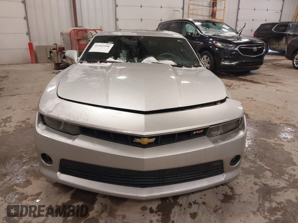 2014 Chevrolet Camaro LT z VIN 2G1FC1E31E9281774, wystawiony jako IAAI lot #41362956 z przebiegiem 144 936 mil mil oraz . Historia ofert i sprzedaży dostępna na DreamBid. Obrazek 12.