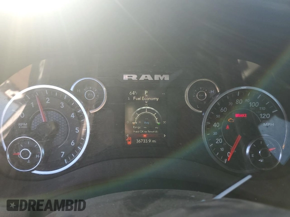 2024 Ram 2500 Tradesman with VIN 3C6UR5CJXRG144437, listed as a Copart auction lot 46417545 with 36,733 mi miles and Salvage title. Bid and sale history available at DreamBid. Image 9.