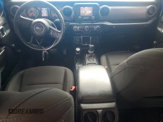 2020 Jeep Gladiator Sport S с VIN 1C6JJTAGXLL171914, выставлен на аукционе Copart как лот 55228435 с пробегом 81 848 миль миль и Списание • Salvage title. История ставок и продаж доступна на DreamBid. Изображение 8.