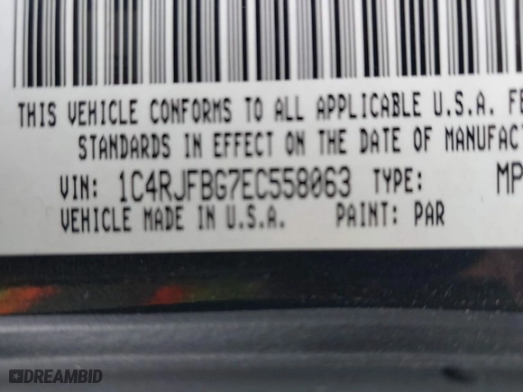 2014 Jeep Grand Cherokee Limited with VIN 1C4RJFBG7EC558063, listed as a IAAI auction lot 41799224 with 103,223 mi miles. Bid and sale history available at carsss.com. Image 9.