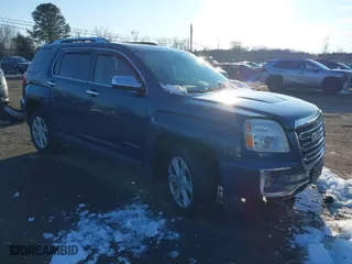 2017 GMC Terrain SLT with VIN 2GKFLUE31H6133899, listed as a IAAI auction lot 41351665 with 84,197 mi miles. Bid and sale history available at carsss.com. Image 1.