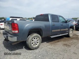 2012 GMC Sierra 2500HD SLE z VIN 1GT120CG1CF123377, wystawiony jako Copart lot #58612705 z przebiegiem 125 248 mil mil oraz Tytuł czysty. Historia ofert i sprzedaży dostępna na DreamBid. Obrazek 3.