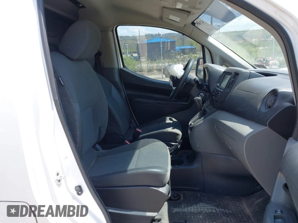 2020 Nissan NV200 SV с VIN 3N6CM0KN6LK702859, выставлен на аукционе IAAI как лот 42102932 с пробегом 83 636 миль миль и . История ставок и продаж доступна на DreamBid. Изображение 5.