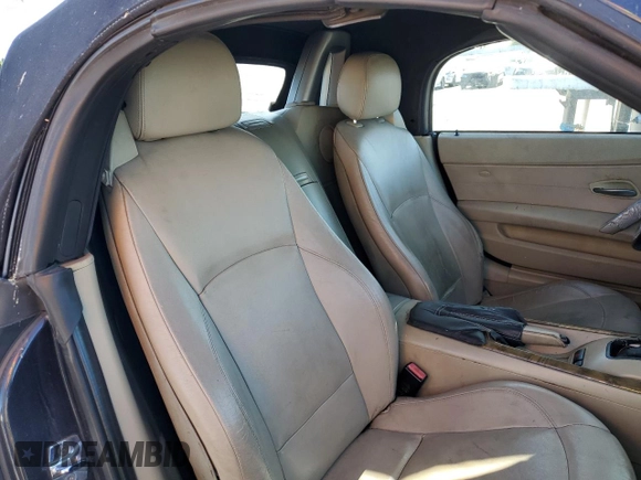 2006 BMW Z4 3.0i with VIN 4USBU33506LW69781, listed as a Copart auction lot 89412085 with 199,661 mi miles and Salvage Title. Bid and sale history available at carsss.com. Image 10.