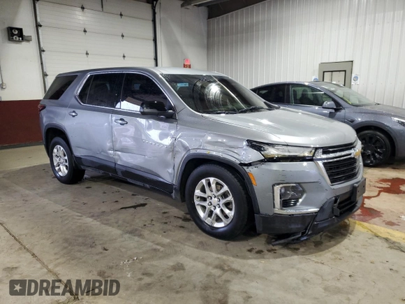 2023 Chevrolet Traverse LS with VIN 1GNERFKWXPJ117371, listed as a Copart auction lot 55616005 with 30,622 mi miles and Salvage title. Bid and sale history available at DreamBid. Image 4.