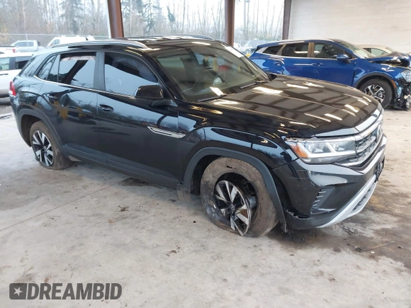 2021 Volkswagen Atlas SE with VIN 1V2LC2CA3MC214441, listed as a IAAI auction lot 40997824 with 87,846 mi miles and . Bid and sale history available at DreamBid. Image 1.