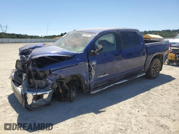 2015 Toyota Tundra 4WD Truck SR5 with VIN 5TFDY5F11FX460758, listed as a Copart auction lot 59448673 with 98,554 mi miles and Salvage Title. Bid and sale history available at carsss.com. Image 1.