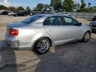 2007 Volkswagen Jetta Wolfsburg Edition с VIN 3VWEF71K27M173097, выставлен на аукционе Copart как лот 67212094 с пробегом 112 291 миль миль и Чистый • Clean title. История ставок и продаж доступна на DreamBid. Изображение 3.