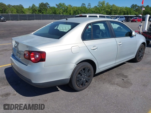 2010 Volkswagen Jetta S with VIN 3VWJX7AJ9AM078949, listed as a IAAI auction lot 41981568 with 180,225 mi miles and . Bid and sale history available at DreamBid. Image 4.