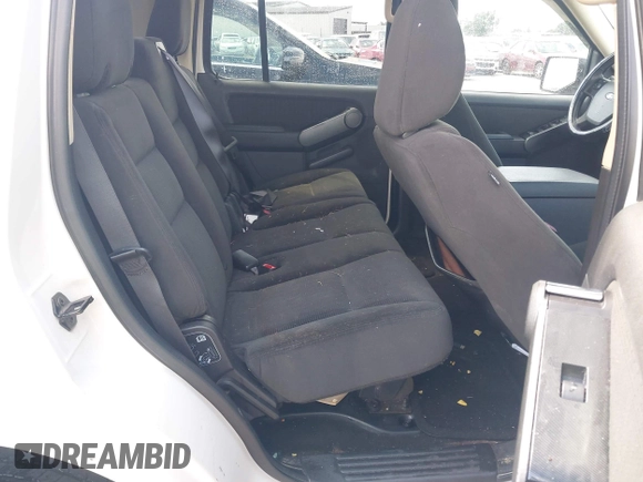 2010 Ford Explorer XLT z VIN 1FMEU6DE4AUA03914, wystawiony jako IAAI lot #42501330 z przebiegiem 211 542 mil mil oraz . Historia ofert i sprzedaży dostępna na DreamBid. Obrazek 8.