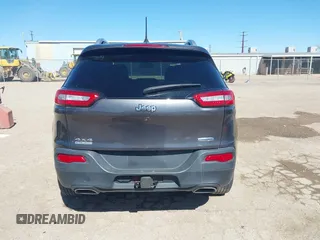 2017 Jeep Cherokee Latitude with VIN 1C4PJMCS1HW525240, listed as a IAAI auction lot 41680409 with 75,109 mi miles. Bid and sale history available at carsss.com. Image 17.