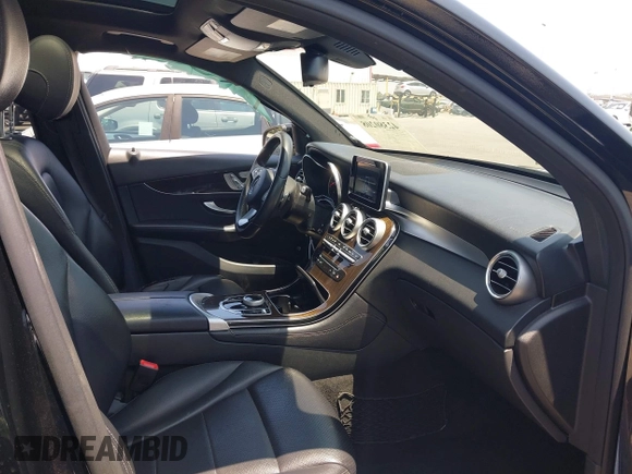 2018 Mercedes-Benz GLC 300 с VIN WDC0G4JB3JV086986, выставлен на аукционе IAAI как лот 42380208 с пробегом 90 250 миль миль и . История ставок и продаж доступна на DreamBid. Изображение 5.