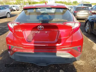 2018 Toyota C-HR XLE with VIN NMTKHMBX5JR008661, listed as a IAAI auction lot 42105871 with 52,306 mi miles. Bid and sale history available at carsss.com. Image 16.