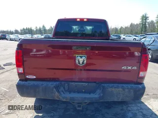 2018 Ram 1500 Express z VIN 1C6RR7FGXJS265225, wystawiony jako IAAI lot #42026301 z przebiegiem 109 131 mil mil oraz . Historia ofert i sprzedaży dostępna na DreamBid. Obrazek 16.