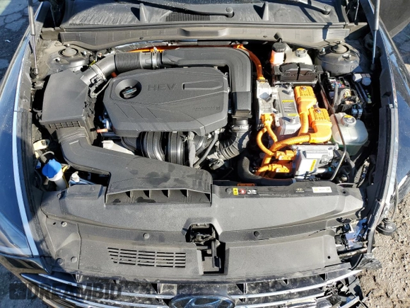 2020 Hyundai Sonata Hybrid Ultimate with VIN KMHL34JJ1LA010601, listed as a Copart auction lot 81742104 with 69,925 mi miles and Salvage Title. Bid and sale history available at carsss.com. Image 11.