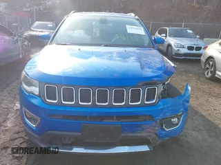 2018 Jeep Compass Limited with VIN 3C4NJCCB5JT358619, listed as a IAAI auction lot 41618229 with 53,185 mi miles and . Bid and sale history available at DreamBid. Image 11.
