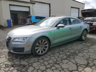 2012 Audi A7 Premium Plus с VIN WAUSGAFC5CN001354, выставлен на аукционе Copart как лот 50632435 с пробегом 111 049 миль миль и Списание • Salvage title. История ставок и продаж доступна на DreamBid. Изображение 1.