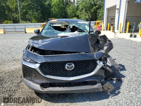 2021 Mazda CX-30 S with VIN 3MVDMAAL5MM264207, listed as a Copart auction lot 61141415 with Not provided miles and Salvage title. Bid and sale history available at DreamBid. Image 5.