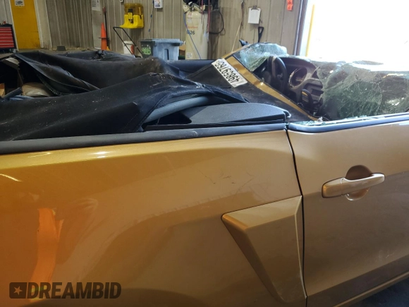 2010 Ford Mustang GT z VIN 1ZVBP8FH3A5120523, wystawiony jako Copart lot #49859765 z przebiegiem Nie podano mil oraz Szkoda całkowita • Salvage title. Historia ofert i sprzedaży dostępna na DreamBid. Obrazek 11.