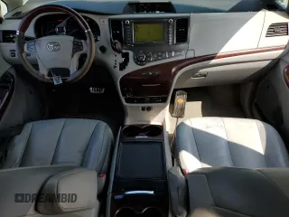 2012 Toyota Sienna XLE AAS with VIN 5TDYK3DC8CS224654, listed as a Copart auction lot 60927385 with 161,282 mi miles and Salvage title. Bid and sale history available at DreamBid. Image 8.