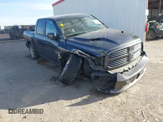 2016 Ram 1500 Sport z VIN 1C6RR7MT9GS151662, wystawiony jako IAAI lot #41824580 z przebiegiem 200 122 mil mil oraz . Historia ofert i sprzedaży dostępna na DreamBid. Obrazek 1.
