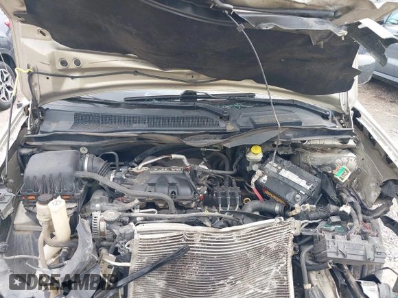 2009 Dodge Grand Caravan SE z VIN 1D8HN44E99B509833, wystawiony jako IAAI lot #42277393 z przebiegiem Nie podano mil oraz . Historia ofert i sprzedaży dostępna na DreamBid. Obrazek 10.