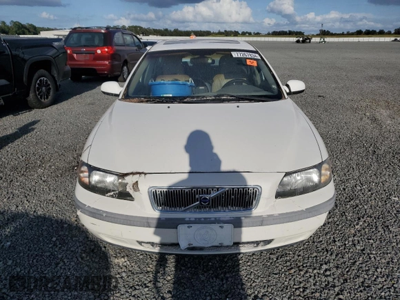 2001 Volvo V70 with VIN YV1SW58D311007249, listed as a Copart auction lot 77267834 with 0 mi miles and Salvage Title. Bid and sale history available at carsss.com. Image 5.