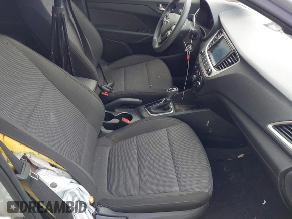 2020 Hyundai Accent SE with VIN 3KPC24A63LE126821, listed as a IAAI auction lot 41555407 with 33,639 mi miles. Bid and sale history available at carsss.com. Image 5.