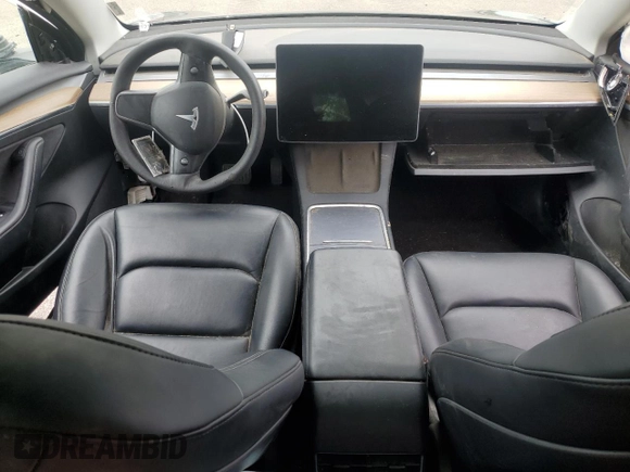 2022 Tesla Model 3 z VIN 5YJ3E1EA9NF285649, wystawiony jako Copart lot #59193635 z przebiegiem Nie podano mil oraz Szkoda całkowita • Salvage title. Historia ofert i sprzedaży dostępna na DreamBid. Obrazek 8.