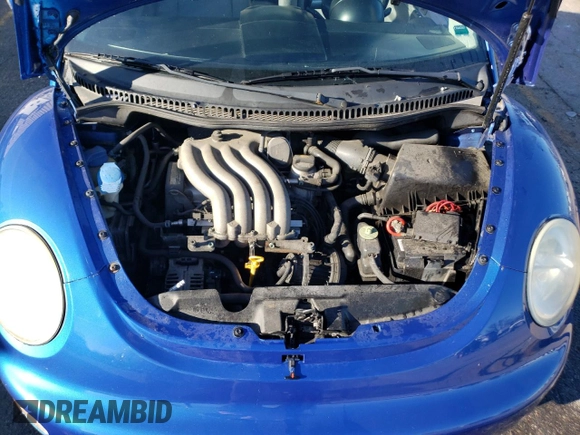 2004 Volkswagen New Beetle Coupe GLS with VIN 3VWCK31C84M416945, listed as a Copart auction lot 82093044 with 110,090 mi miles and Salvage Title. Bid and sale history available at carsss.com. Image 12.