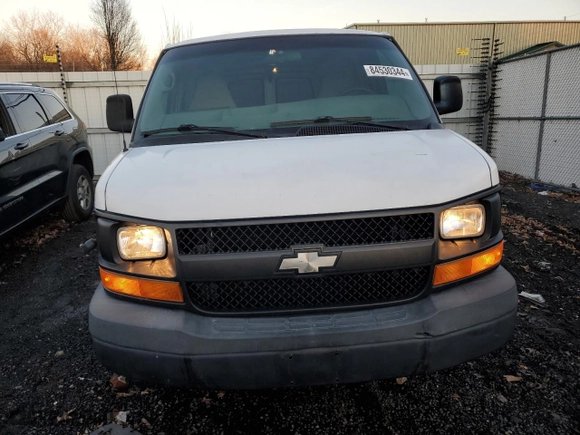 2009 Chevrolet Express Cargo Van with VIN 1GCGG25CX91177333, listed as a Copart auction lot 88822245 with 174,284 mi miles and Salvage Title. Bid and sale history available at carsss.com. Image 5.