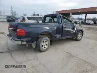 2000 Ford F-150 XL with VIN 2FTZF0728YCA61923, listed as a Copart auction lot 49672515 with 0 mi miles and Salvage Title. Bid and sale history available at carsss.com. Image 3.