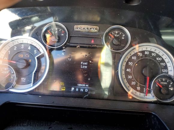 2015 Ram 3500 Laramie with VIN 3C63RRMLXFG657265, listed as a Copart auction lot 80014074 with 189,436 mi miles and Clean Title. Bid and sale history available at carsss.com. Image 9.