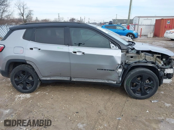 2021 Jeep Compass Latitude with VIN 3C4NJCBB2MT526500, listed as a IAAI auction lot 41642304 with 51,315 mi miles and . Bid and sale history available at carsss.com. Image 19.