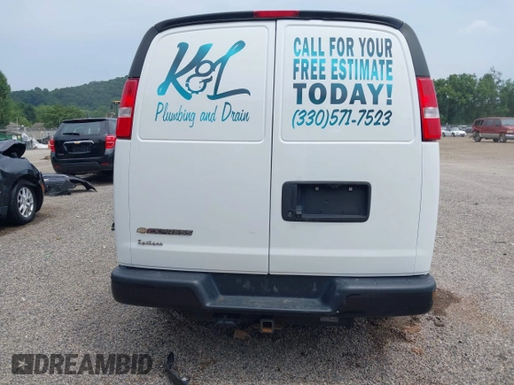 2020 Chevrolet Express Cargo with VIN 1GCWGAFGXL1232667, listed as a IAAI auction lot 42682111 with 90,751 mi miles and . Bid and sale history available at DreamBid. Image 17.