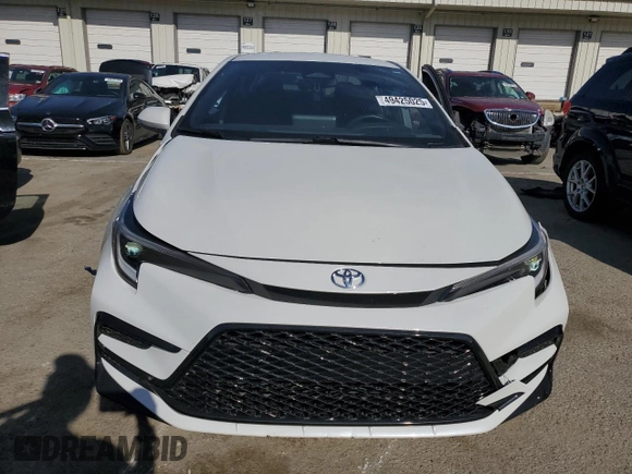 2023 Toyota Corolla SE with VIN JTDS4MCE6PJ101477, listed as a Copart auction lot 49425025 with 35,948 mi miles and Salvage Title. Bid and sale history available at DreamBid. Image 5.