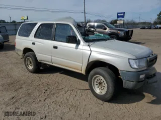1997 Toyota 4Runner with VIN JT3GM84R0V0014289, listed as a Copart auction lot 47689215 with 0 mi miles and Salvage Title. Bid and sale history available at carsss.com. Image 4.
