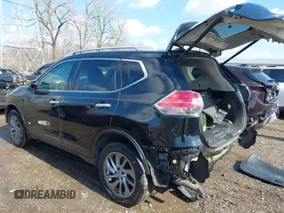 2015 Nissan Rogue SL with VIN 5N1AT2MV8FC899383, listed as a IAAI auction lot 38805565 with 95,236 mi miles and . Bid and sale history available at carsss.com. Image 3.