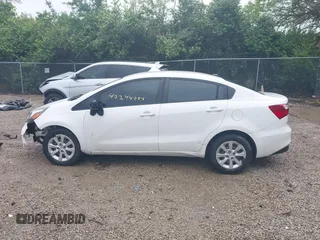 2017 Kia Rio LX z VIN KNADM4A35H6117584, wystawiony jako IAAI lot #42244051 z przebiegiem 123 378 mil mil oraz . Historia ofert i sprzedaży dostępna na DreamBid. Obrazek 15.