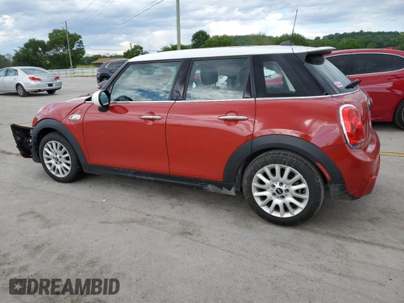 2015 MINI Hardtop 4 Door S z VIN WMWXU3C54F2B57314, wystawiony jako Copart lot #56327705 z przebiegiem 89 986 mil mil oraz Szkody całkowita. Historia ofert i sprzedaży dostępna na DreamBid. Obrazek 2.